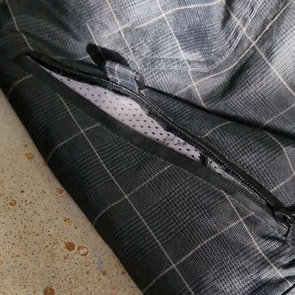 Helix | Gray Checkered Snowboarding Skiing Insulated Pants Size M - Picture 11 of 13